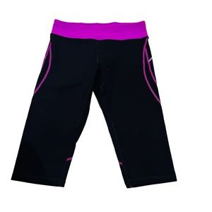 10/$25🦋 Tek Gear Black & Purple Fitted Capri Workout Leggings - Size Large